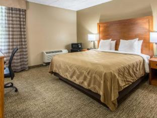 Greenridge Hotel Wickliffe 部屋 写真